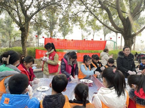 “爱上运动 寻踪石堤”:石堤幸福年 欢喜闹元宵